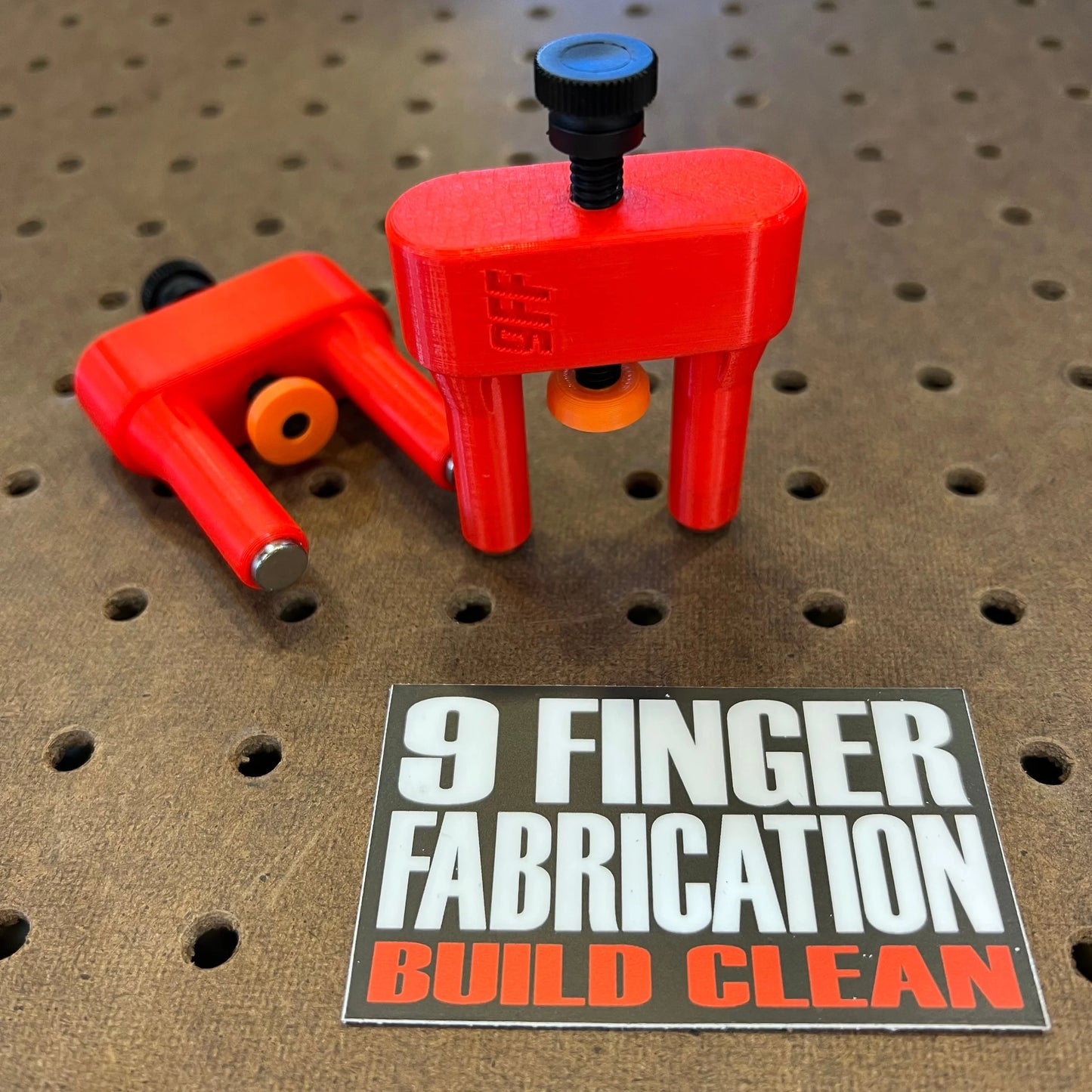 9fingerfab Lifter Holder